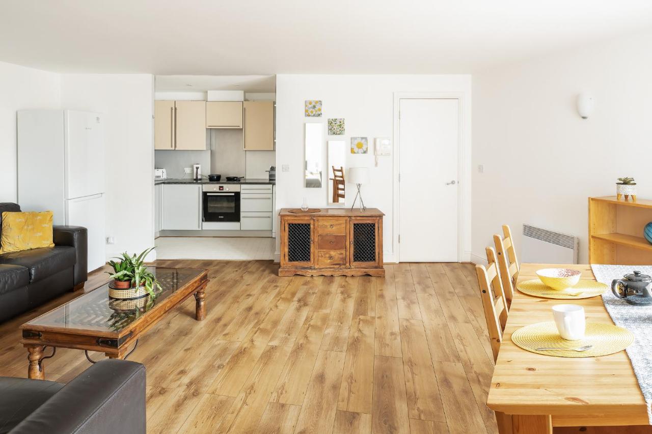 Comfortable And Bright Apartment In Tower Bridge Londen Buitenkant foto
